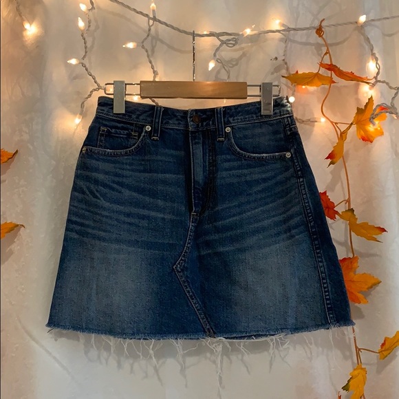 Abercrombie jean skirt - Picture 1 of 2
